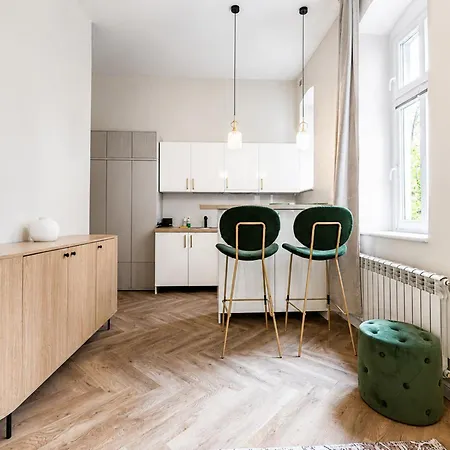 Rozana Center By Bookinghost * Poznan