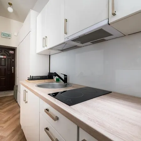 Apartment Rozana Center By Bookinghost